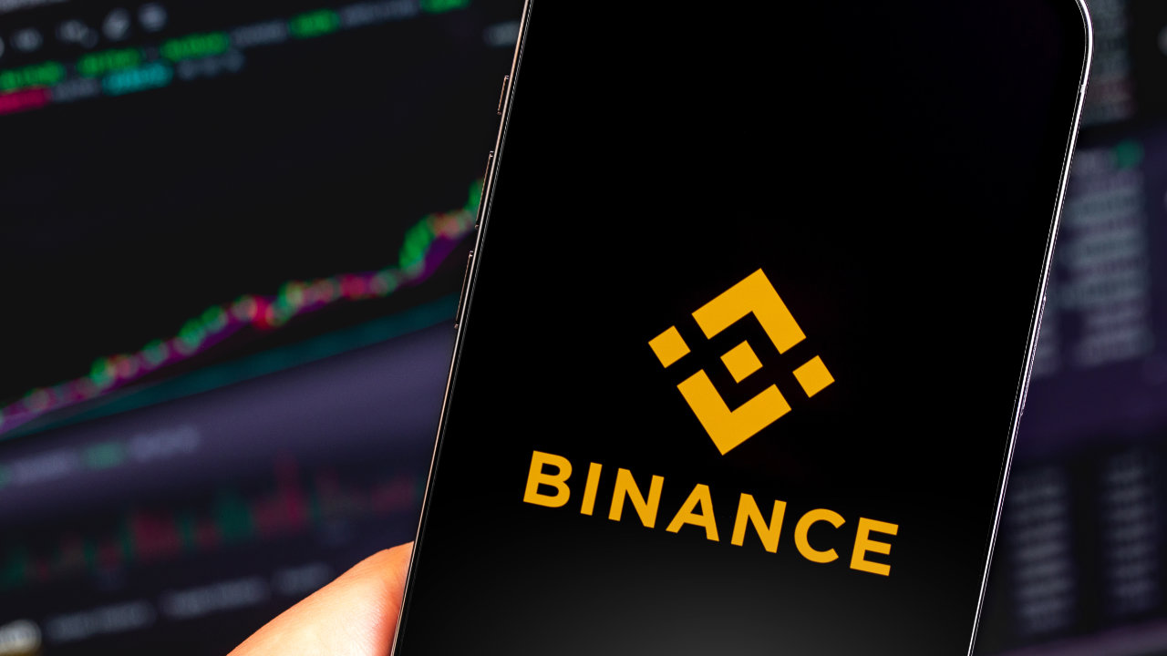 Singapore, South Africa Latest Countries to Warn Against Crypto Exchange Binance